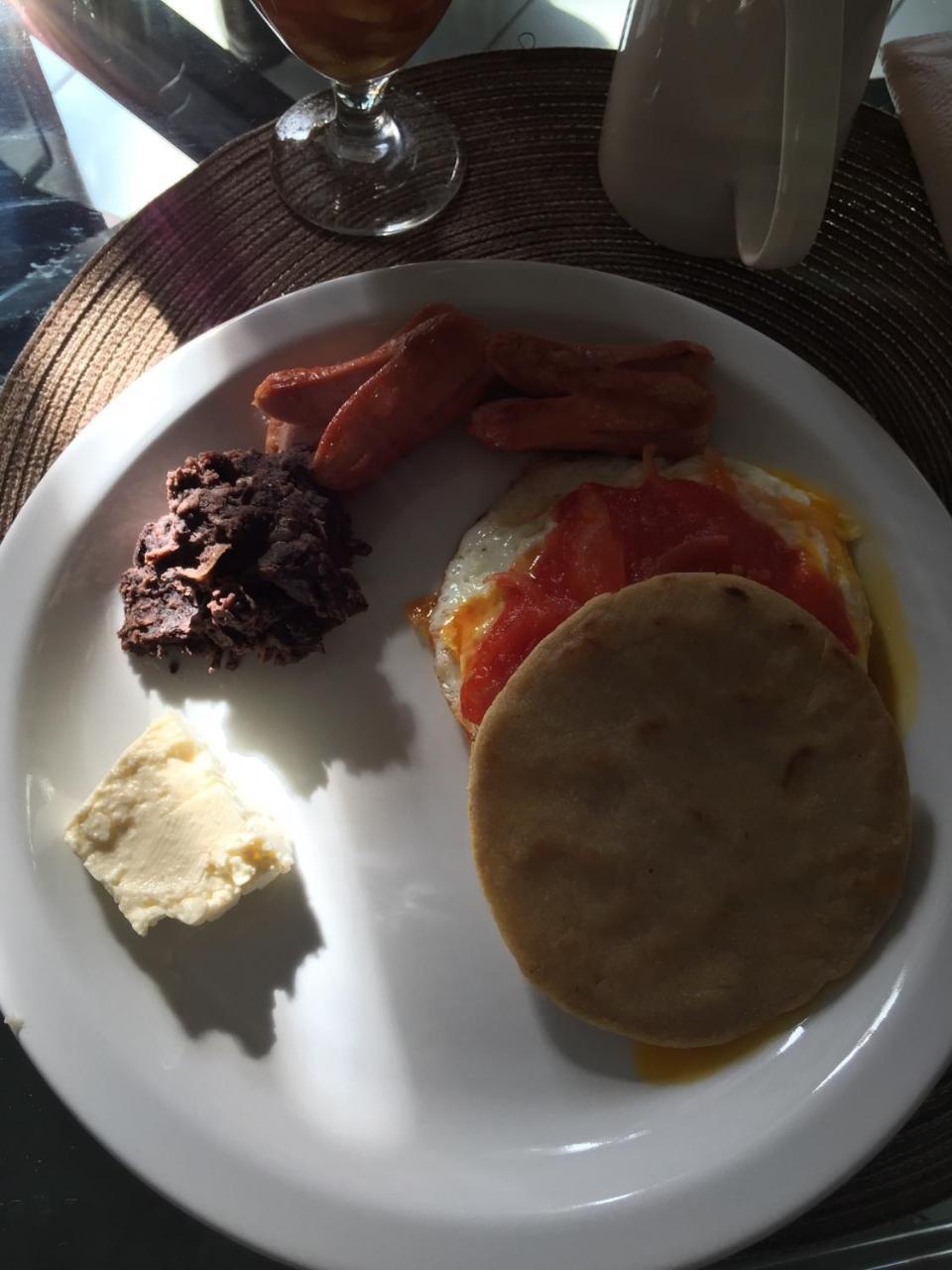 Apartamentos Comodos Cerca Del Aeropuerto Guatemala-Stad Buitenkant foto